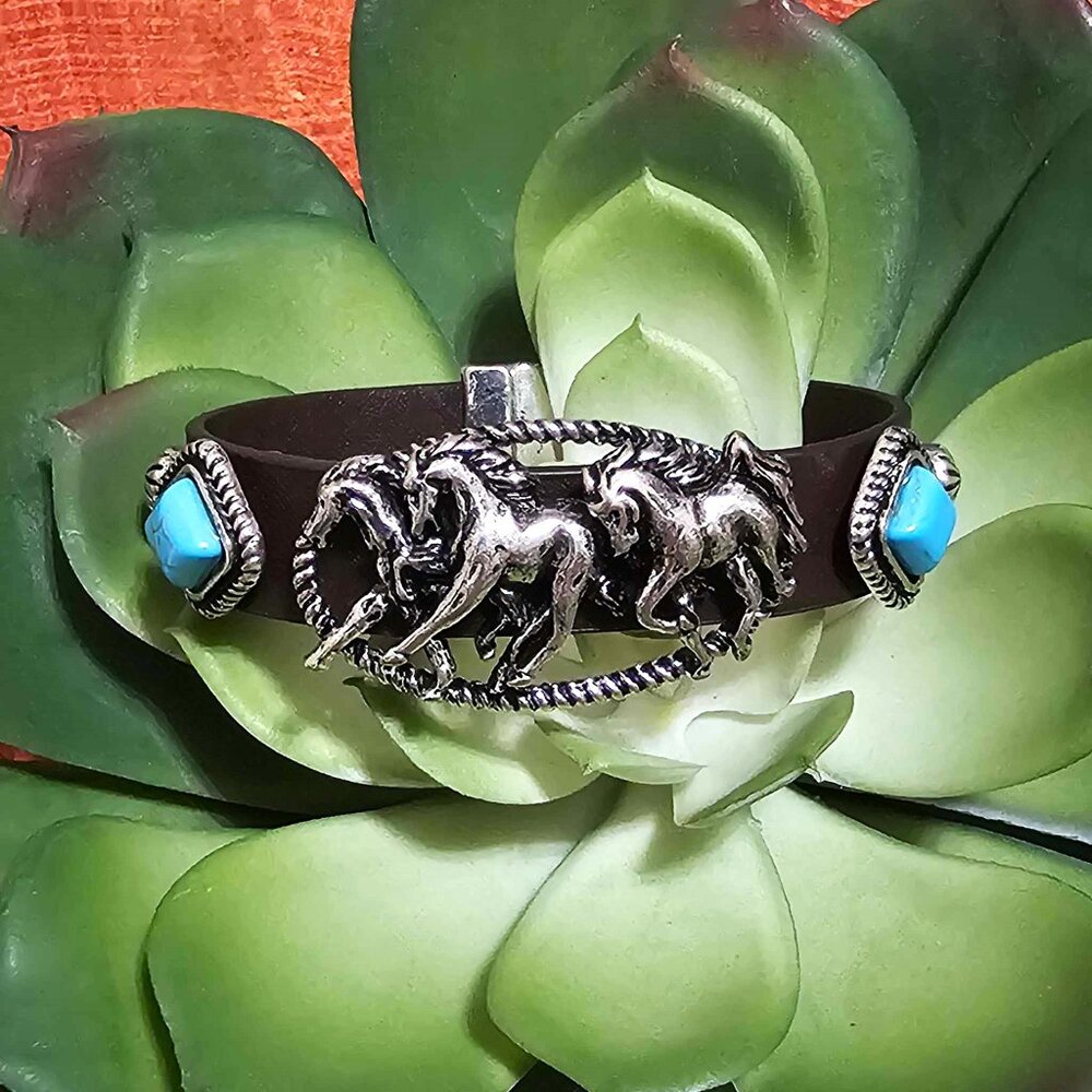 Bracelet. Silver Horses, Brown Faux Leather Band, Turquoise Stones. NWT. - Picture 2 of 13